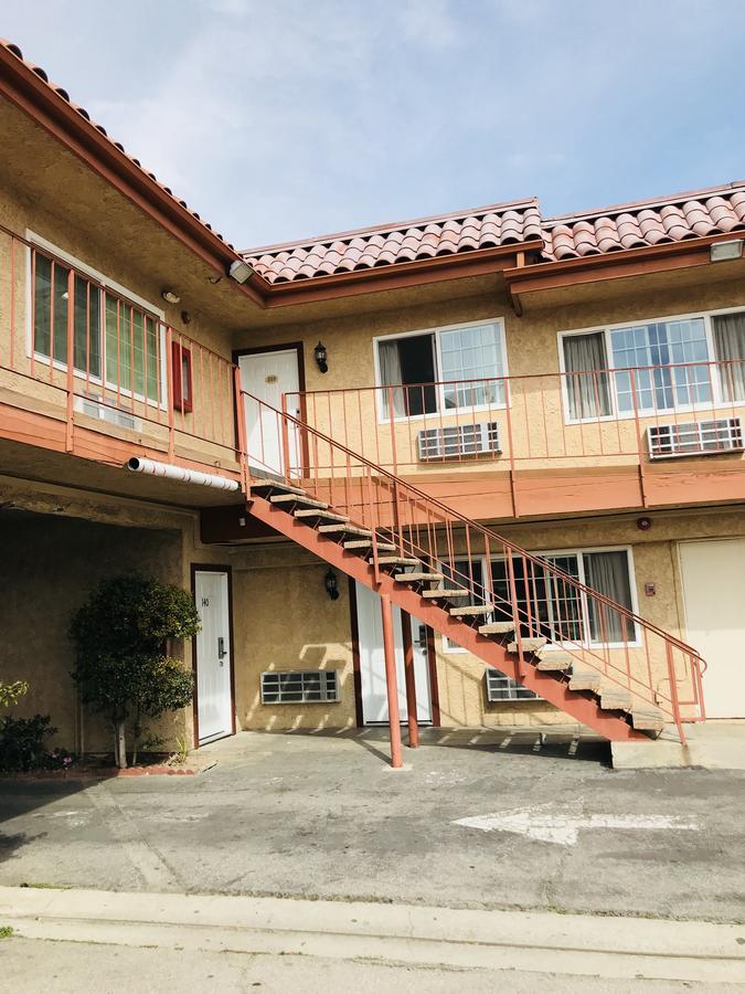 Norwalk Inn & Suites Esterno foto