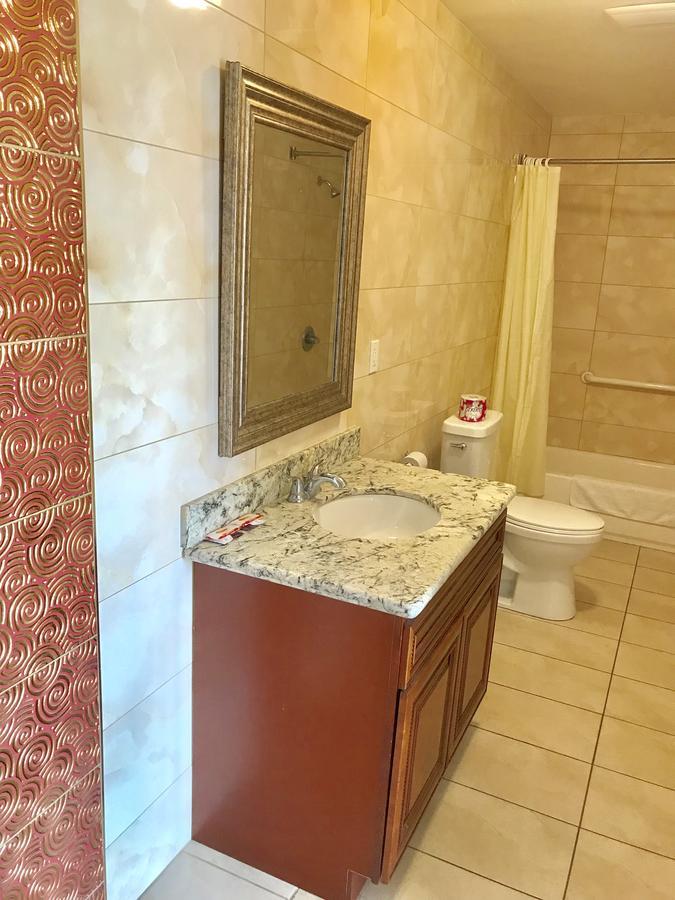 Norwalk Inn & Suites Esterno foto