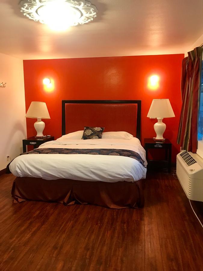 Norwalk Inn & Suites Esterno foto