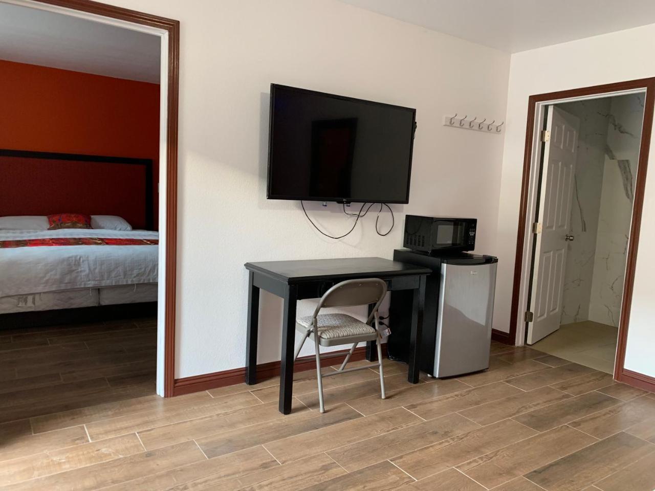 Norwalk Inn & Suites Esterno foto